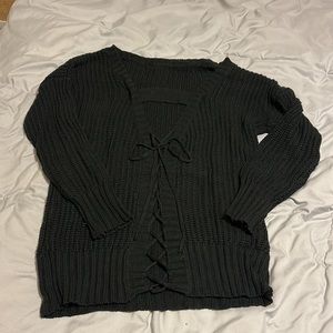 Vici open adjustable back black cable knit sweater